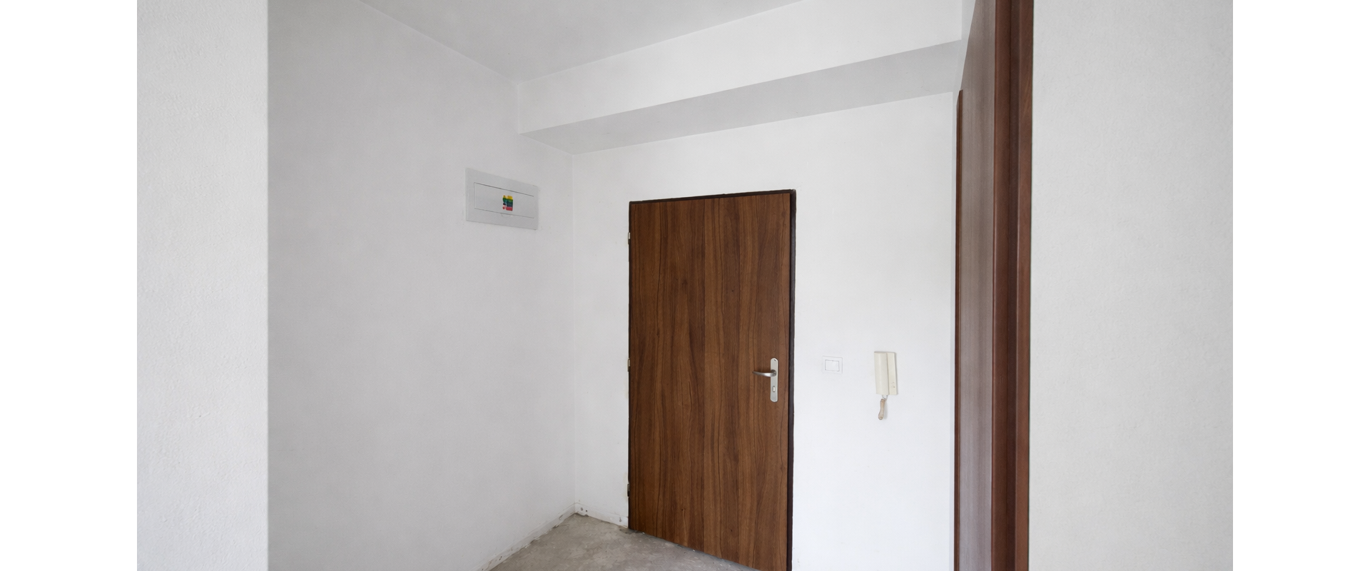 Predám garzónku s balkónom