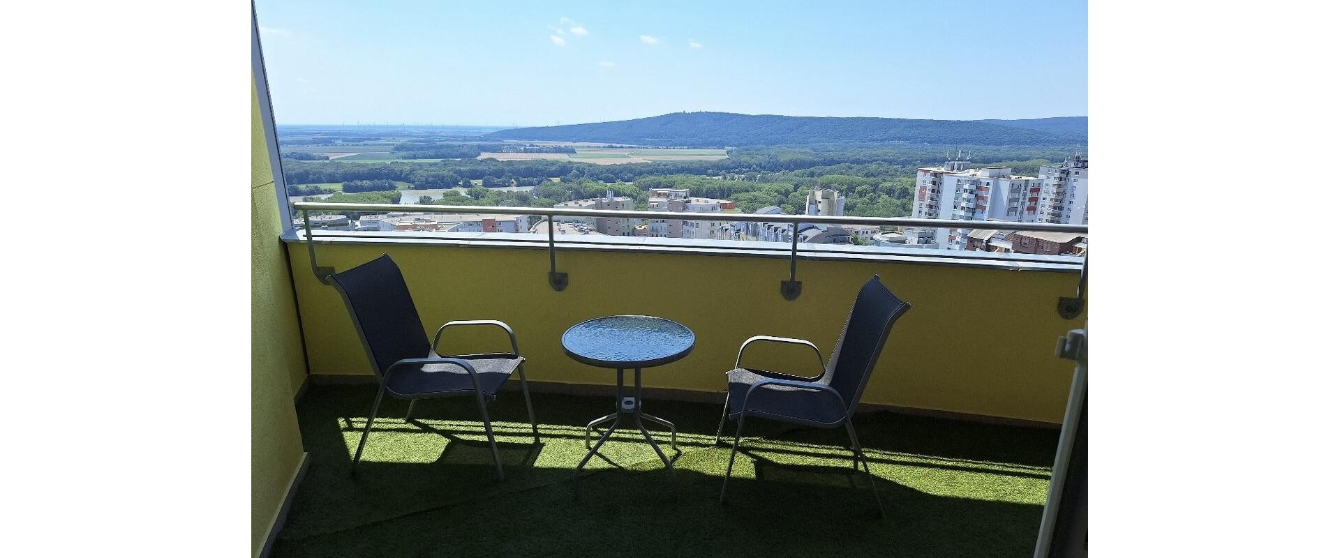 Prenájom 2-izbového bytu s výhľadom na Dunaj