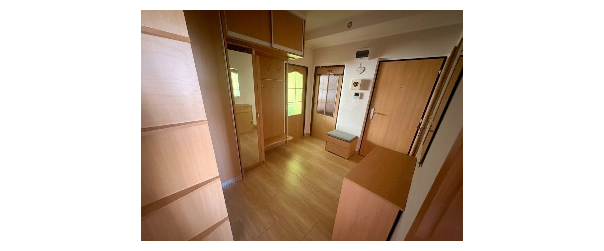 Na predaj krásny 4-izbový byt Zvolen – balkón, 95 m²