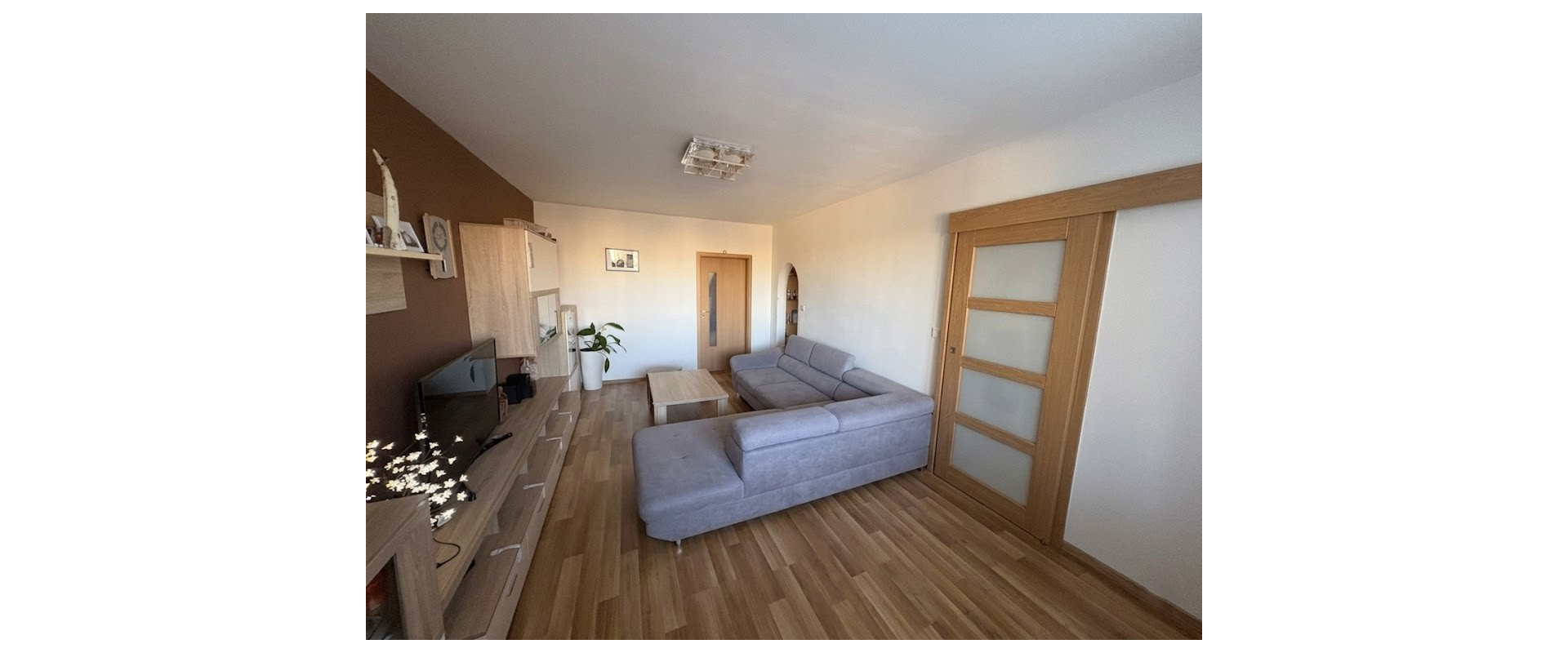 Na predaj krásny 4-izbový byt Zvolen – balkón, 95 m²