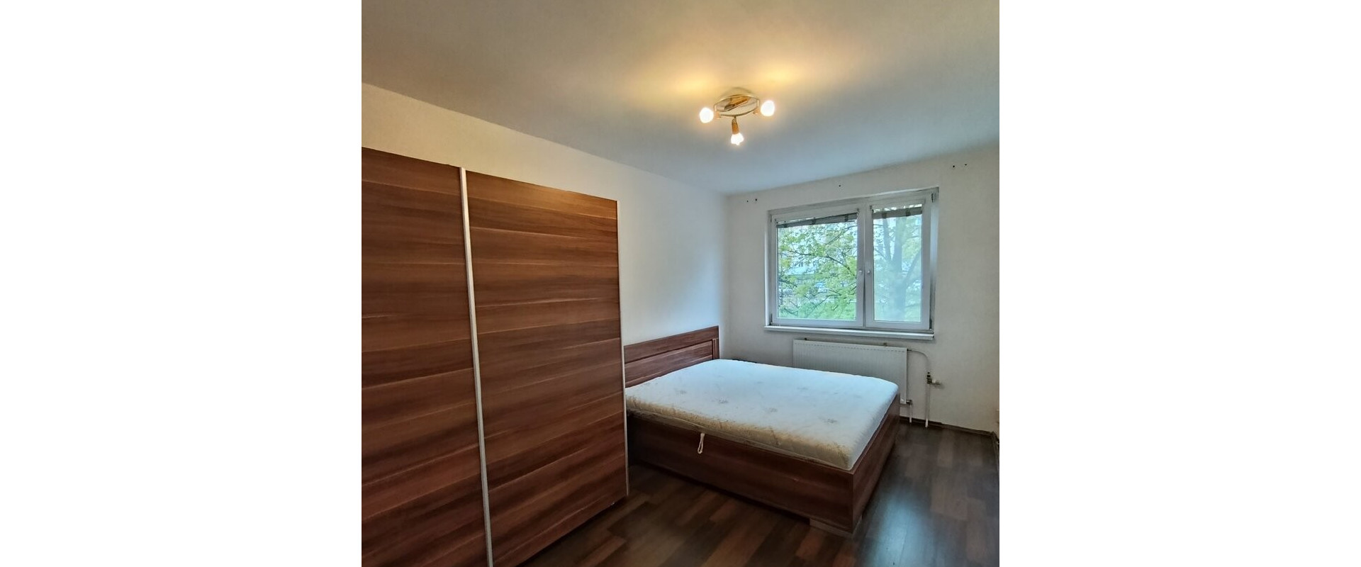 PREDAJ: 4 izbový byt na začiatku Petržalky - pokojné bývanie a rýchly kontakt s centrom