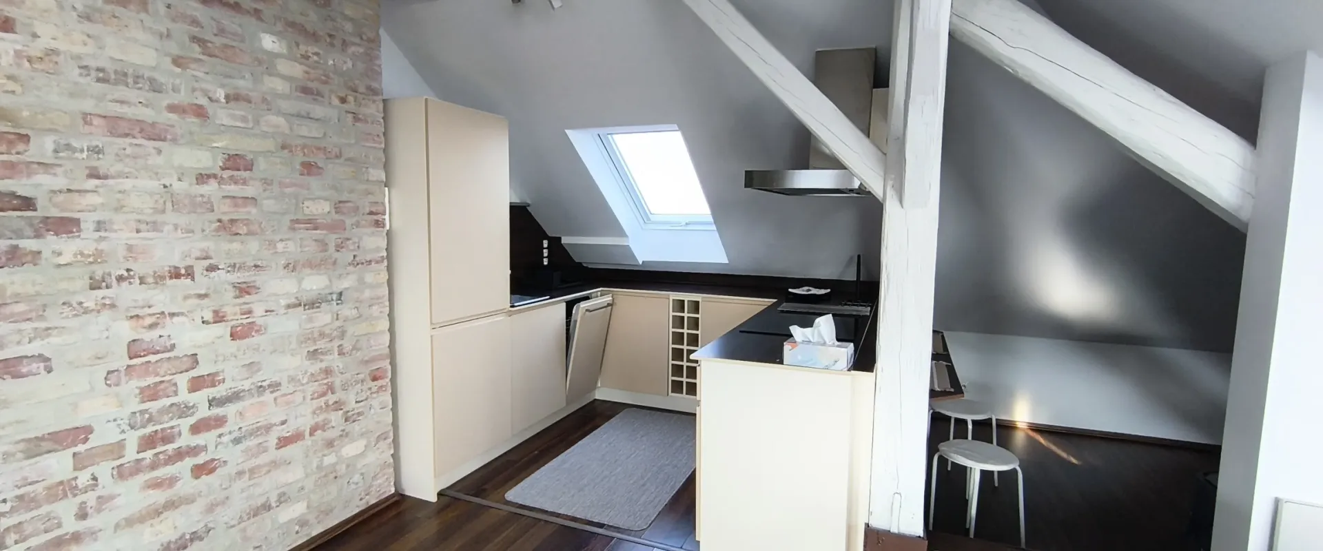 Moderný 2-izbový byt s výhľadom na mesto