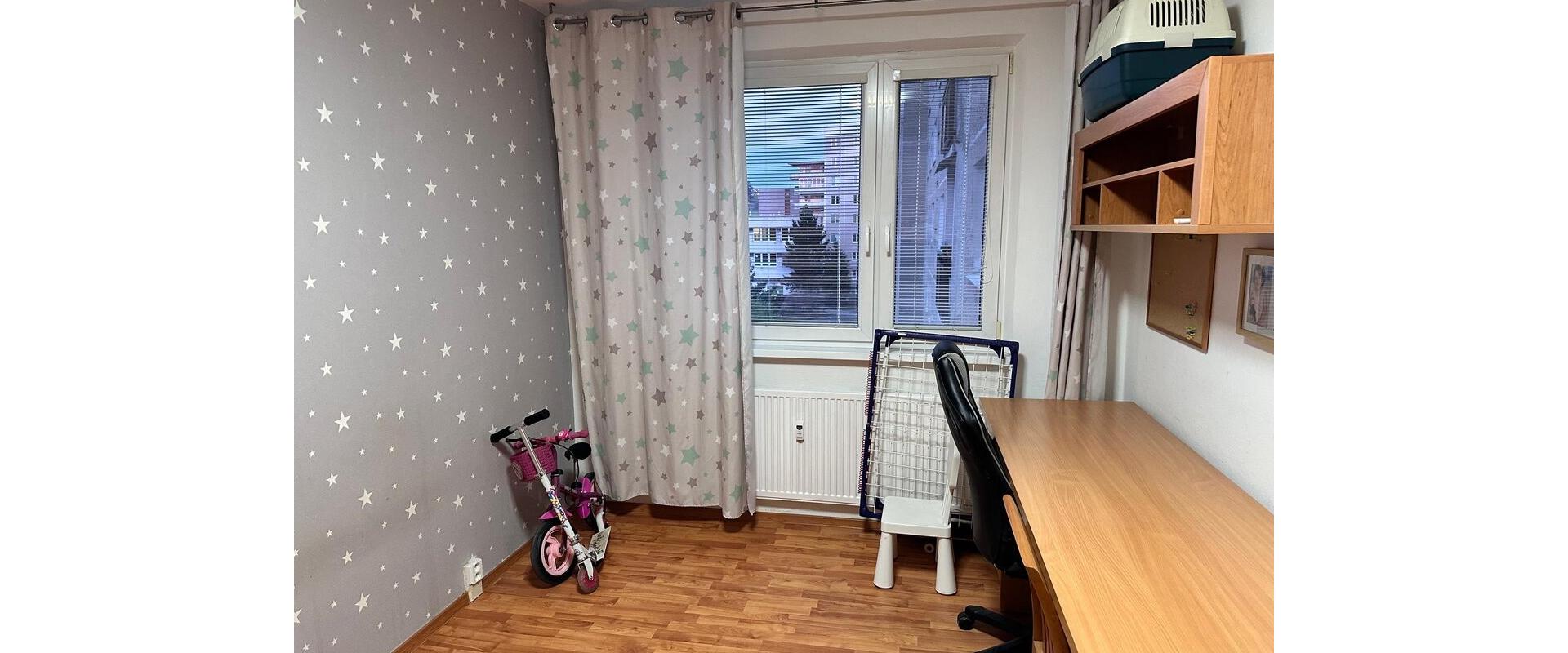 Na  prenájom  3-izbový byt s loggiou v Prešov, Sibirska