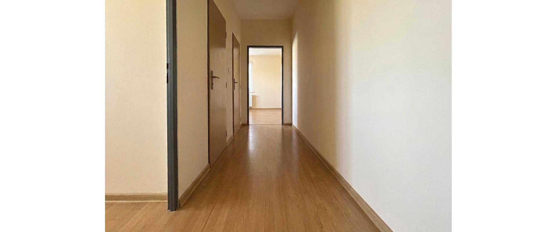 Na prenájom 3-izbový byt s potenciálom podľa vašich predstáv