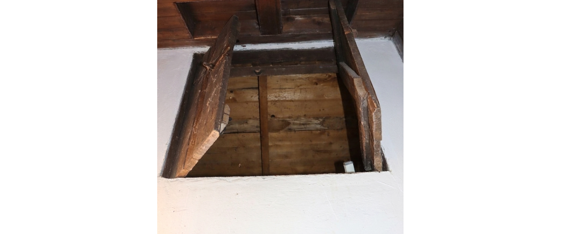 VINIČNÝ DOM S KRÁSNYM VÝHĽADOM – Možnosť trvalého bývania