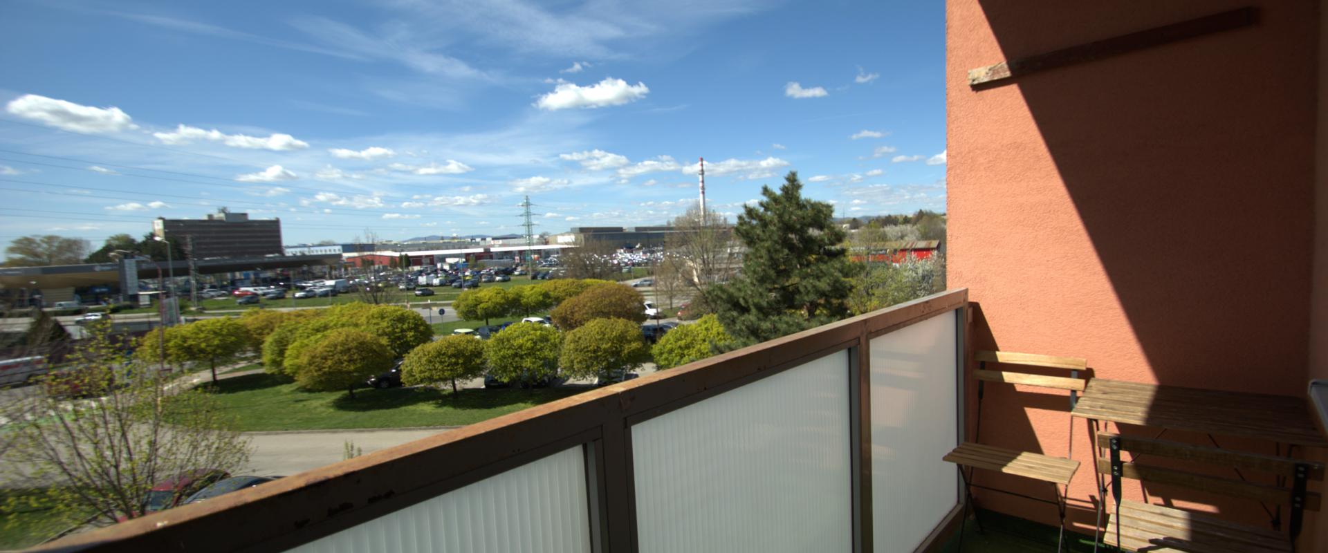 IHNEĎ DOSTUPNÝ | PREDAJ 1+kk byt po kompletnej rekonštrukcií