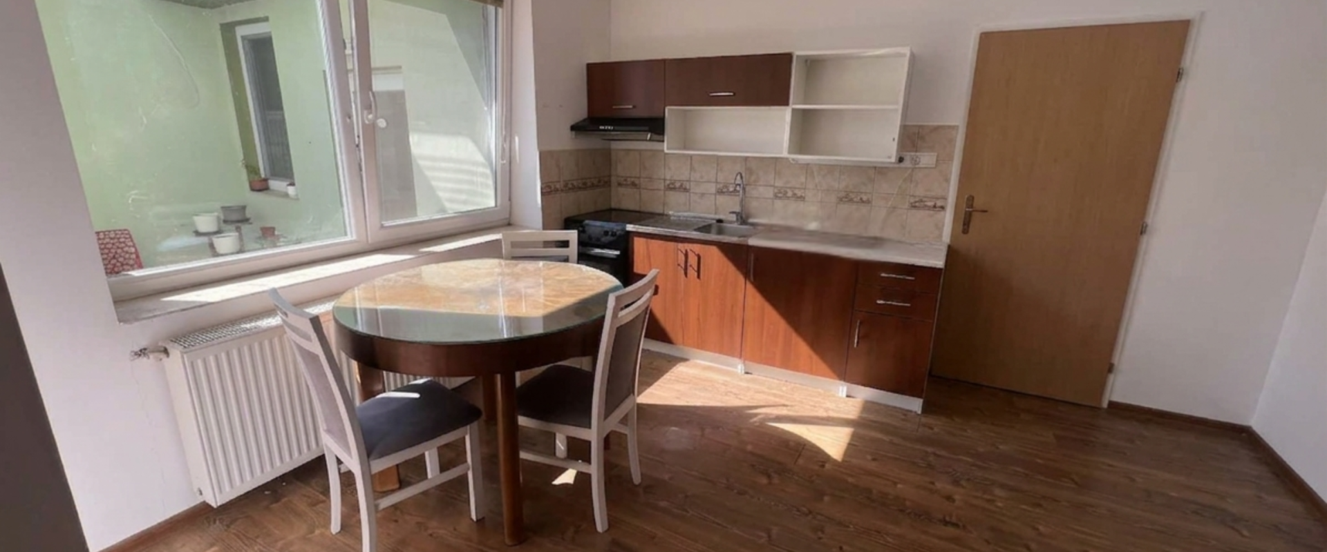 Na prenájom 1 izbový byt v centre Pezinka