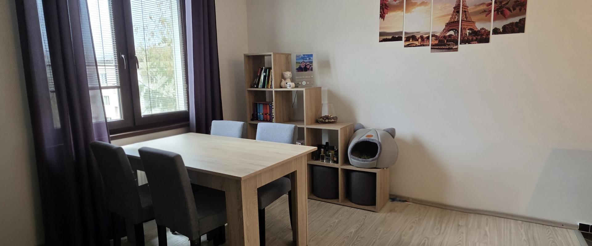 2 izbový byt po rekonštrukcii s balkónom, Trenčín