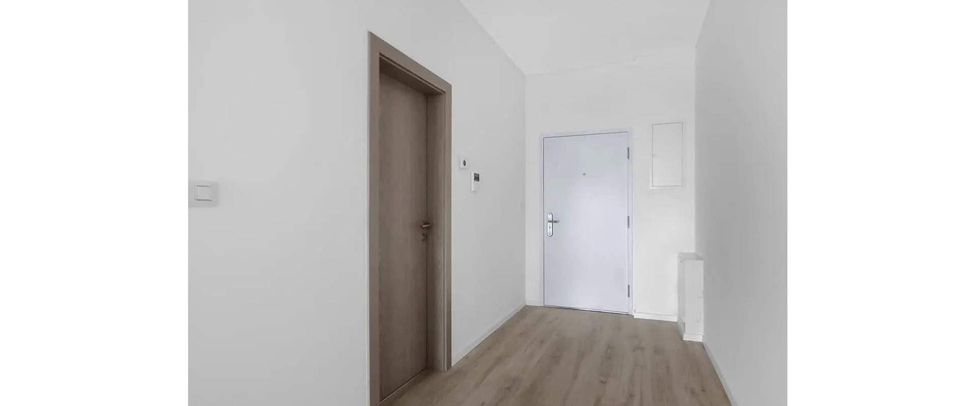 BLUE WAVE | 1-IZBOVÝ APARTMÁN S LOGGIOU 9m² | VÝHĽAD NA VÁH
