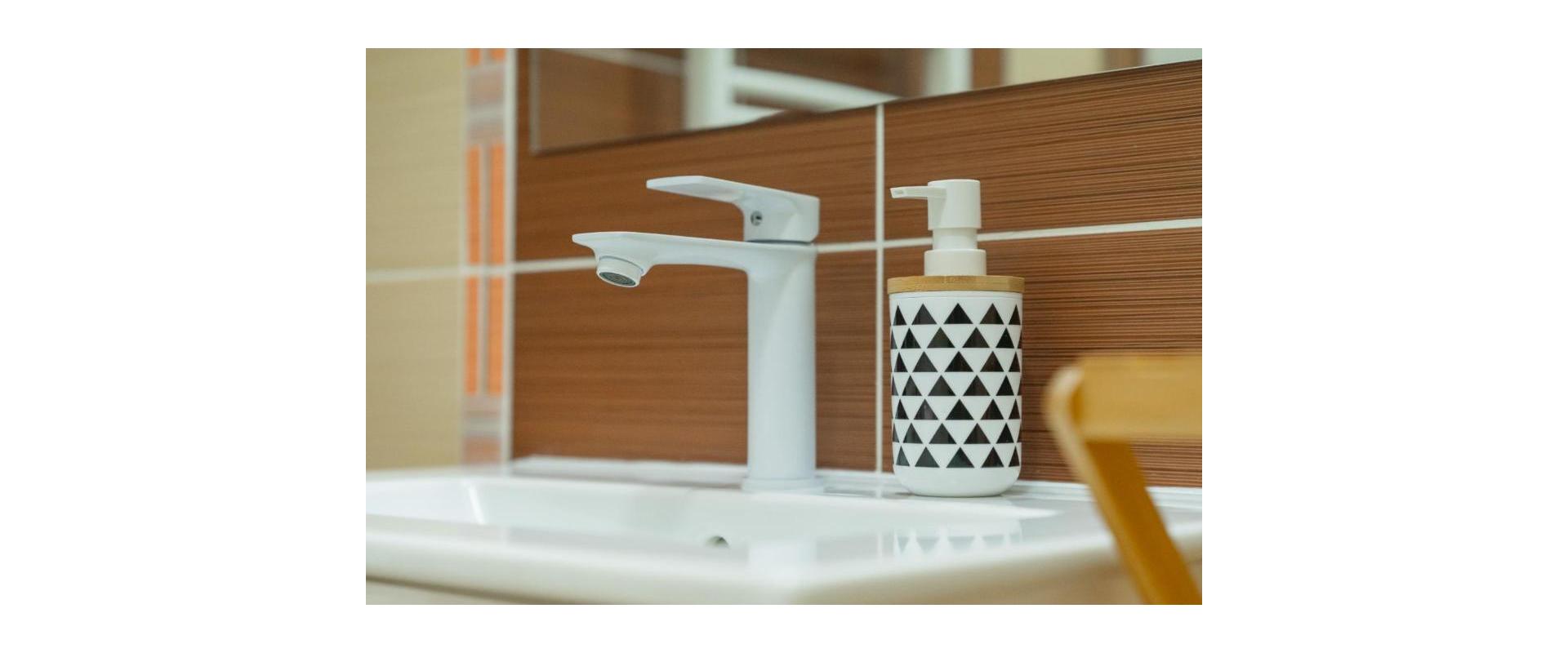 Moderný apartmán v centre Rajeckých Teplíc rovno oproti kúpeľom Afrodita .