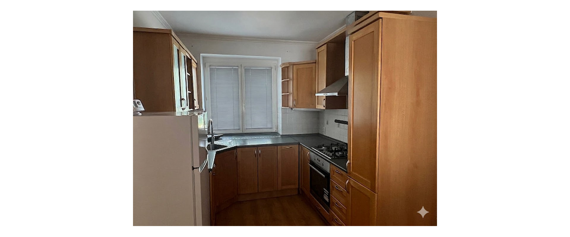 Zaujímavý 2 izbový byt blízko námestia a centra Prievidze