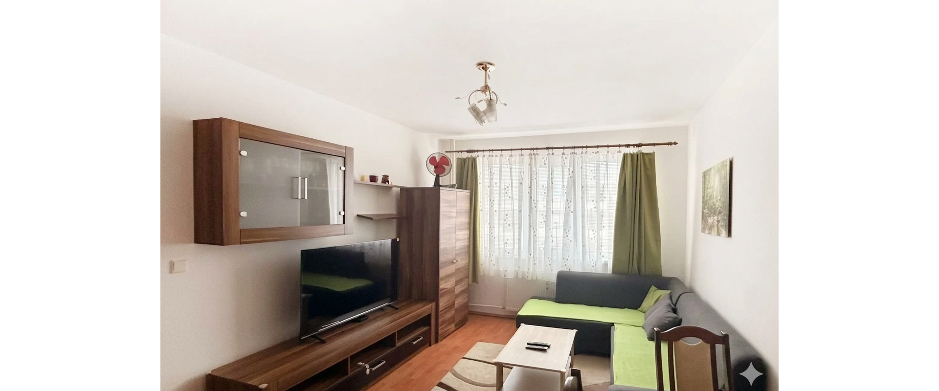 Zaujímavý 2 izbový byt blízko námestia a centra Prievidze