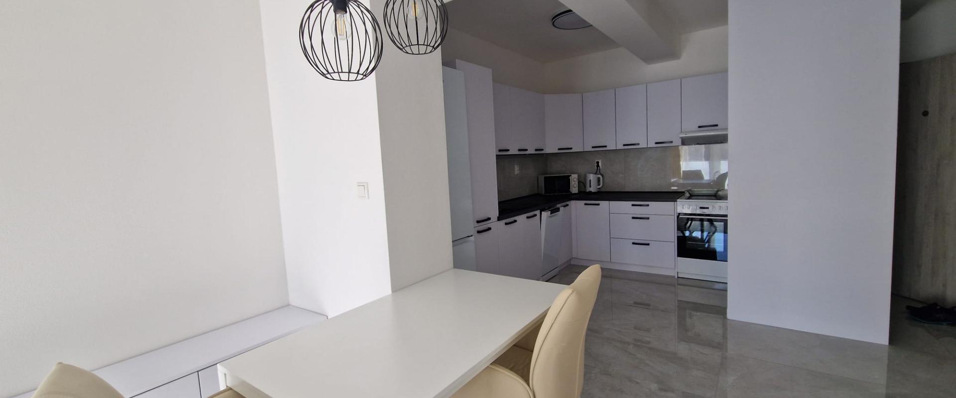 EXKLUZÍVNY PRENÁJOM – 2-IZBOVÝ BYT NA ULICI HURBANOVA