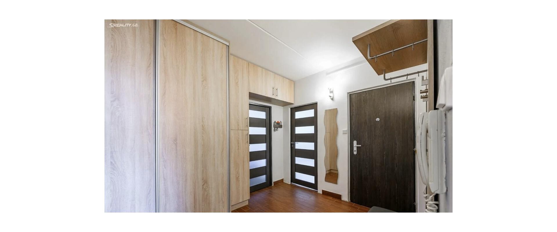 Predám 4-izbovy byt v rači