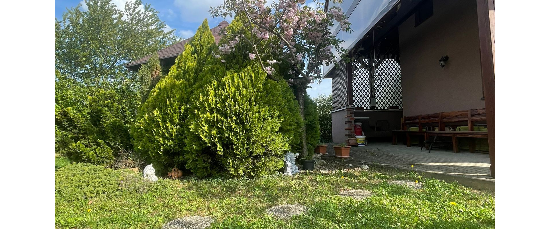 Záhradná oáza s vinohradníckym domčekom