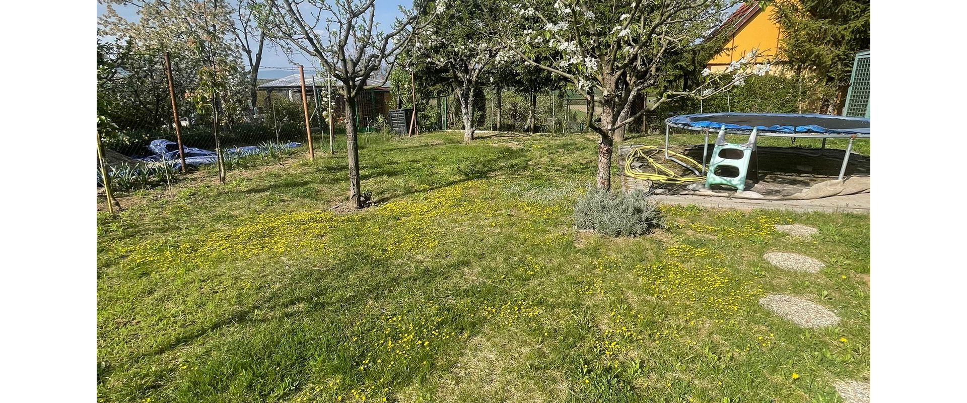 Záhradná oáza s vinohradníckym domčekom