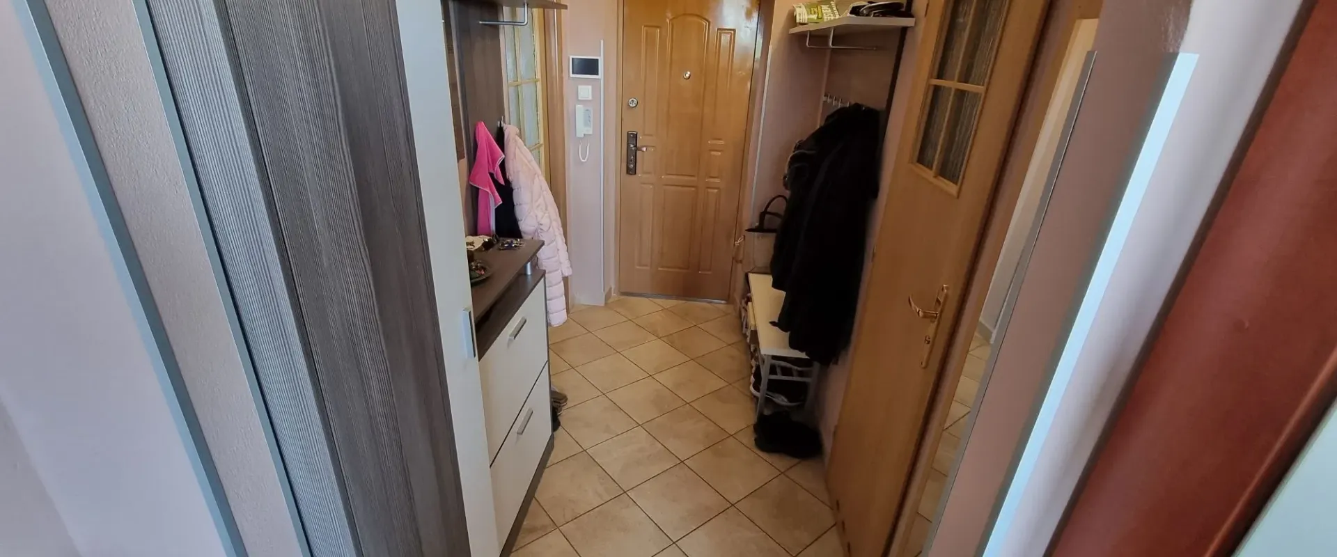 2 Izbový byt s garážou, 56m2, lodžia, Ruskov