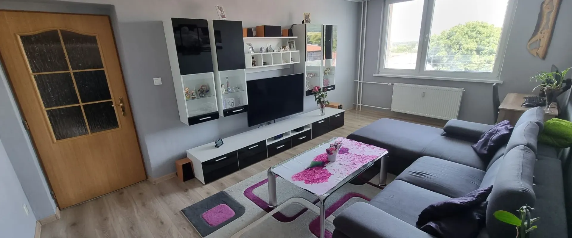 2 Izbový byt s garážou, 56m2, lodžia, Ruskov