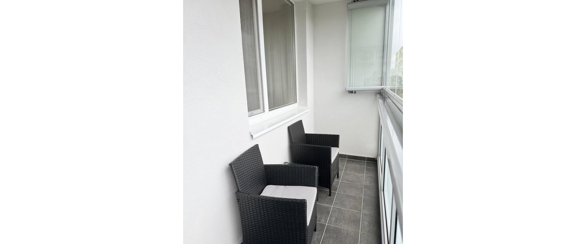 Prenájom 1,5 izbový byt Idánska ulica - voľný od júna