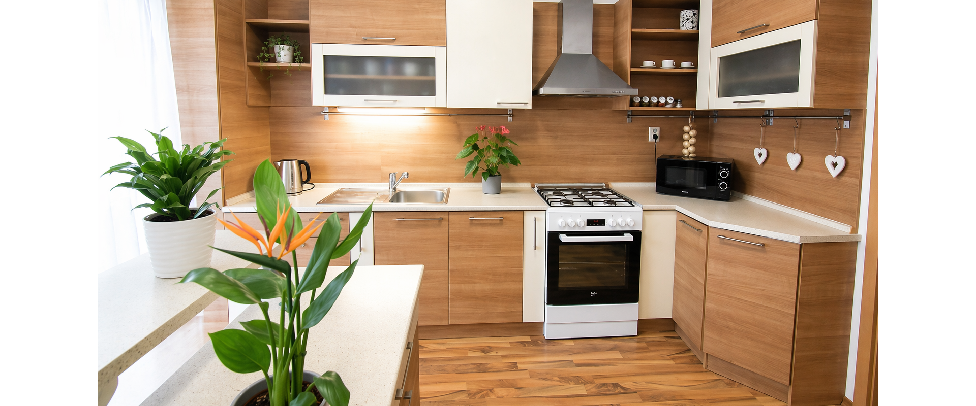 2-izbový byt s balkónom, zariadený – Most pri Bratislave