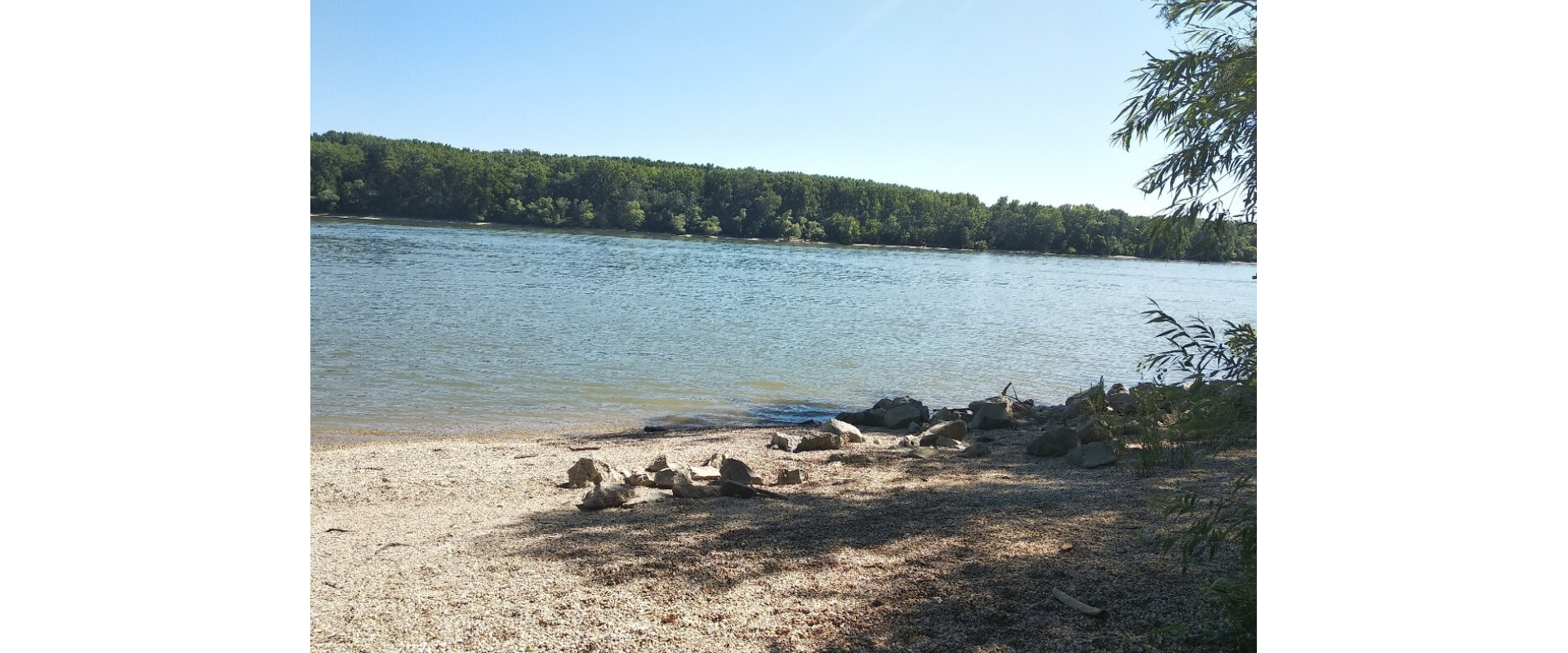 EXKLUZÍVNA PRÍLEŽITOSŤ PRI DUNAJI – POZEMOK V OBCI MOČA