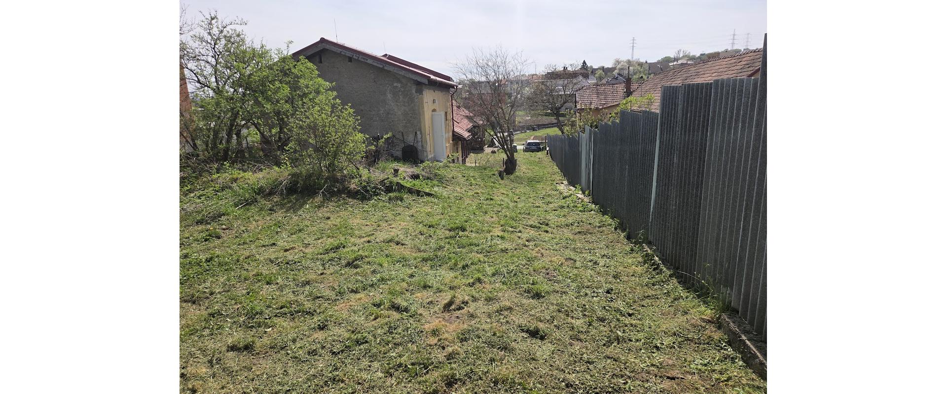 REZERVOVANÝ!!!Predám CHALUPU - Rodinný dom, pozemok 900 m2, Lemešany