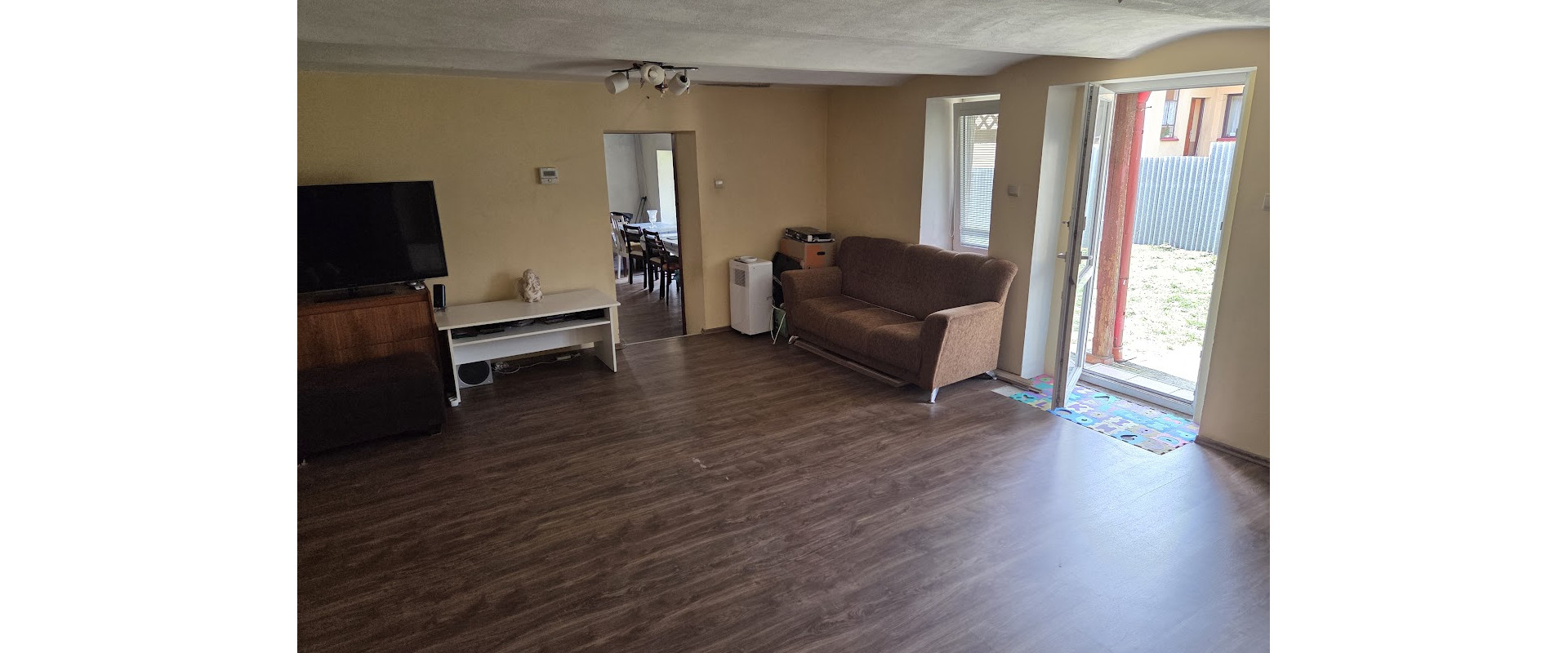 REZERVOVANÝ!!!Predám CHALUPU - Rodinný dom, pozemok 900 m2, Lemešany