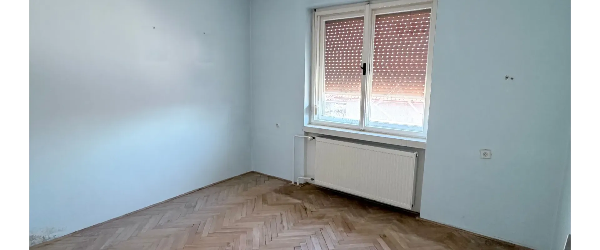 EXKLUZÍVNE BÝVANIE -4izb dom na 12á pozemku/aj na podnikanie