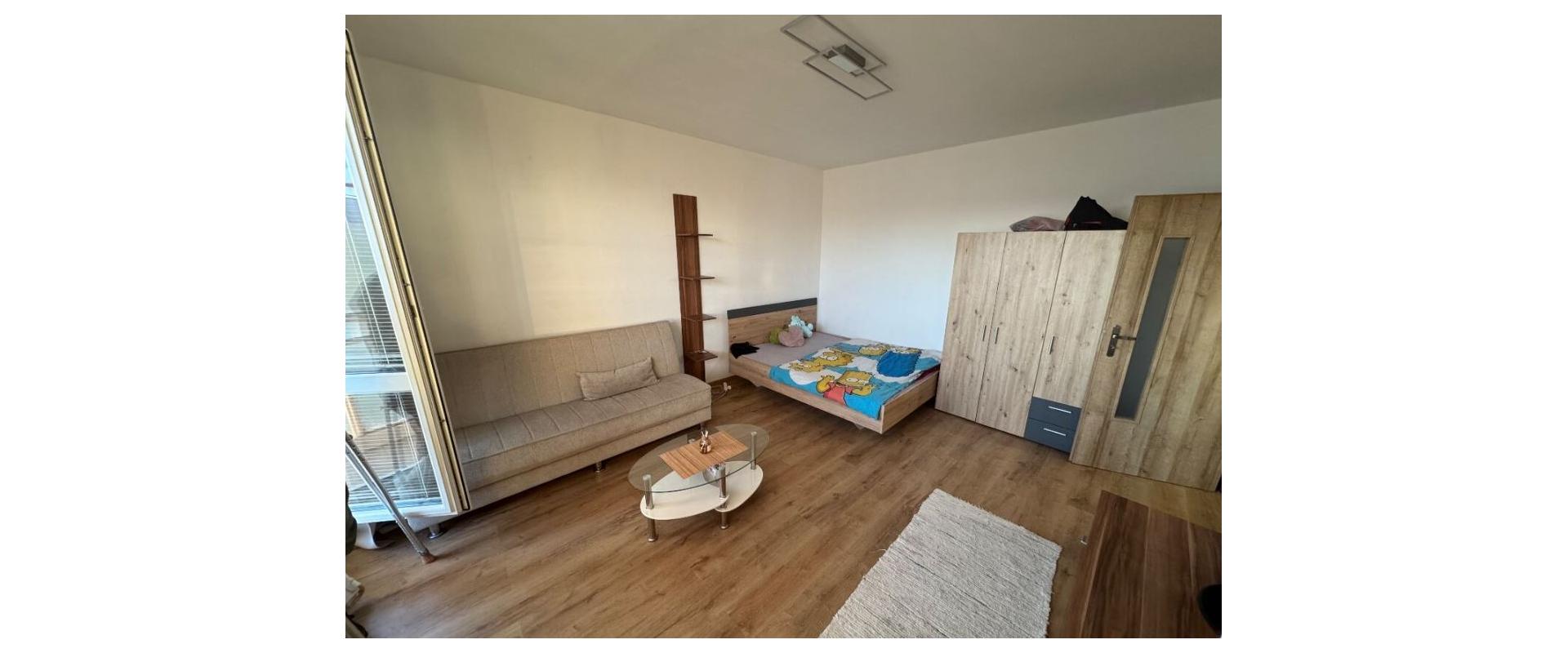 PONUKA PRENÁJMU: Kompletne zrekonštruovaný 1-izbový byt