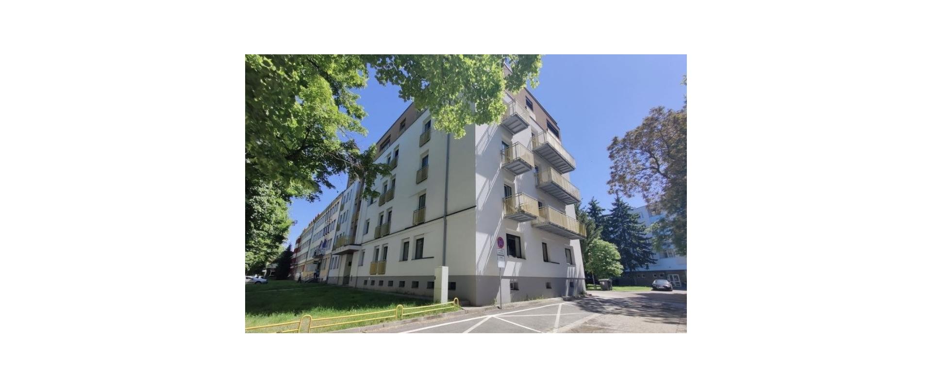 PREDAJ  SÚKROMNÝ ATÓMOVÝ KRYT CENTRUM BANSKEJ BYSTRICE