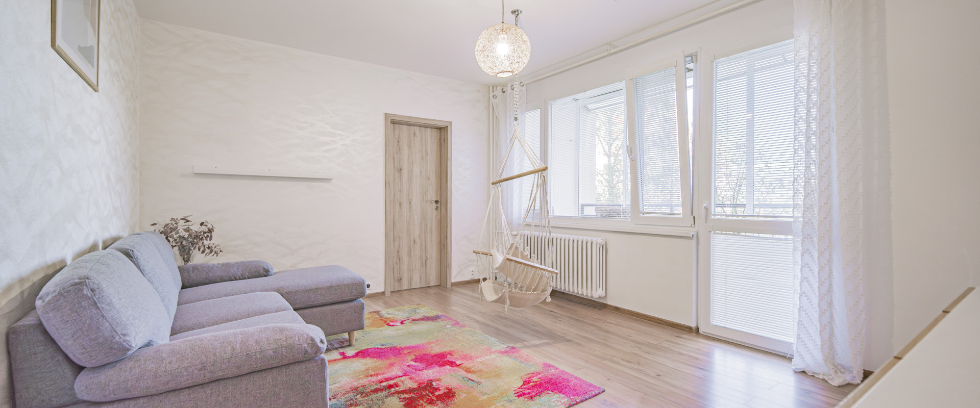 Moderný 4 izbový byt  po kompletnej rekonštrukcii v Trenčíne