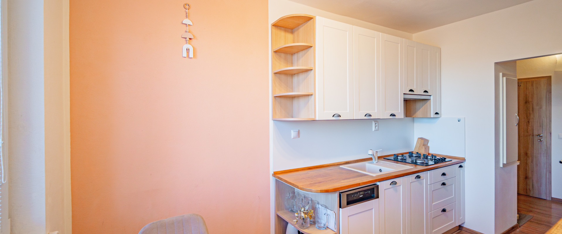 Moderný 4 izbový byt  po kompletnej rekonštrukcii v Trenčíne