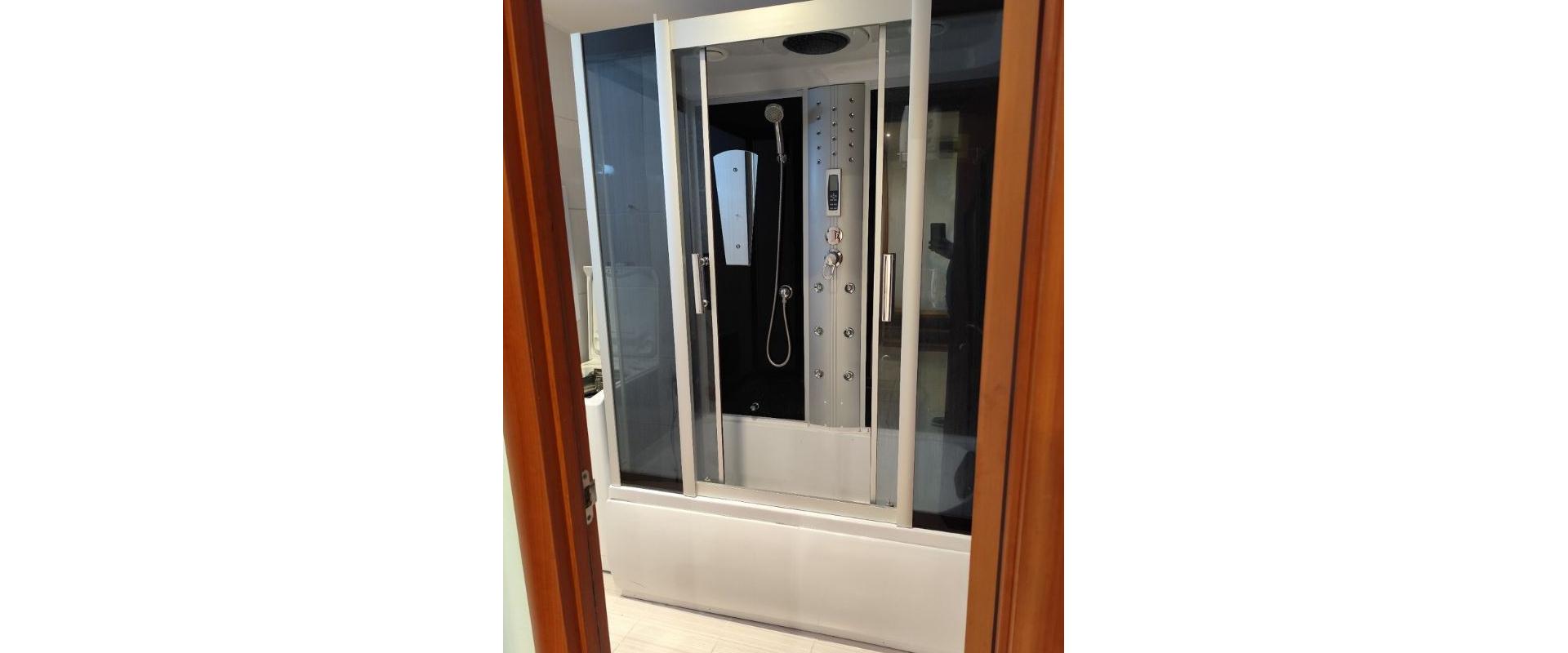 PONUKA PRENÁJMU: Kompletne zariadený 3-izbový byt.