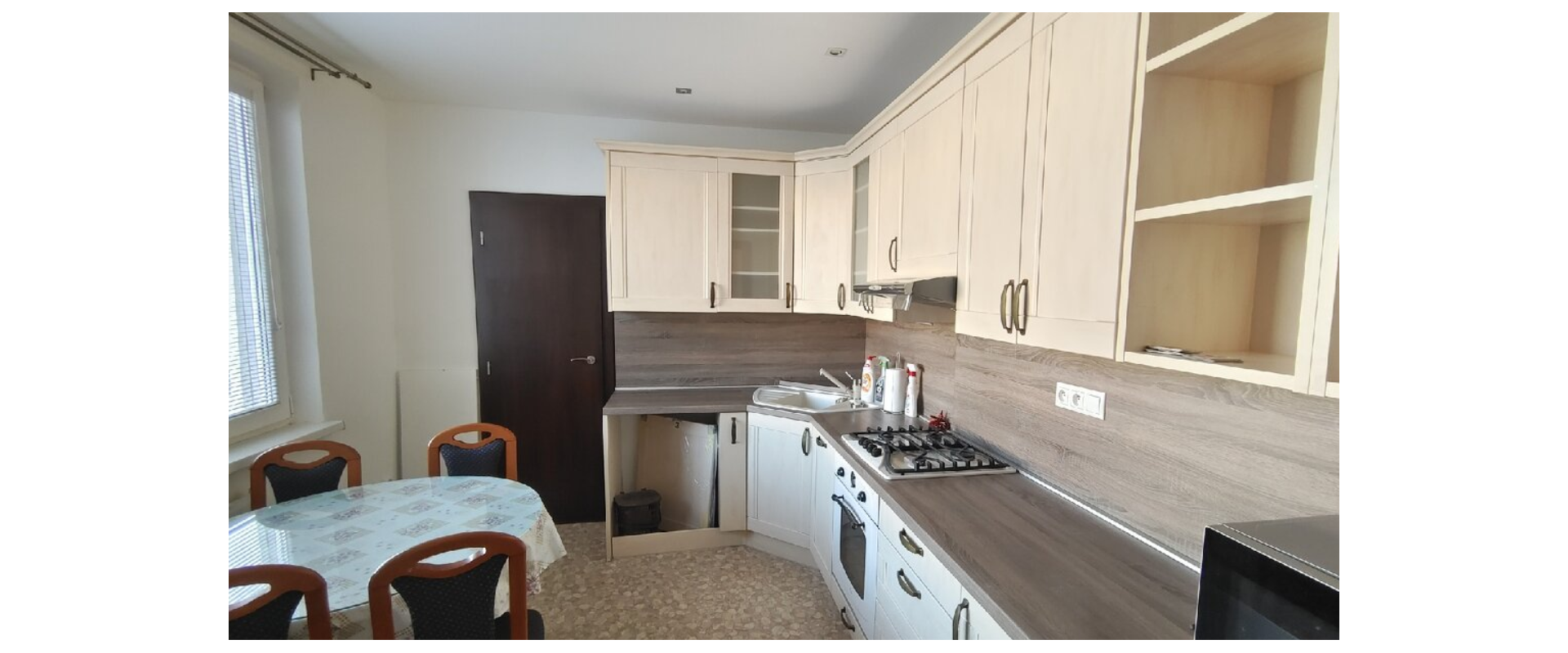 Na prenájom 3- izbový byt