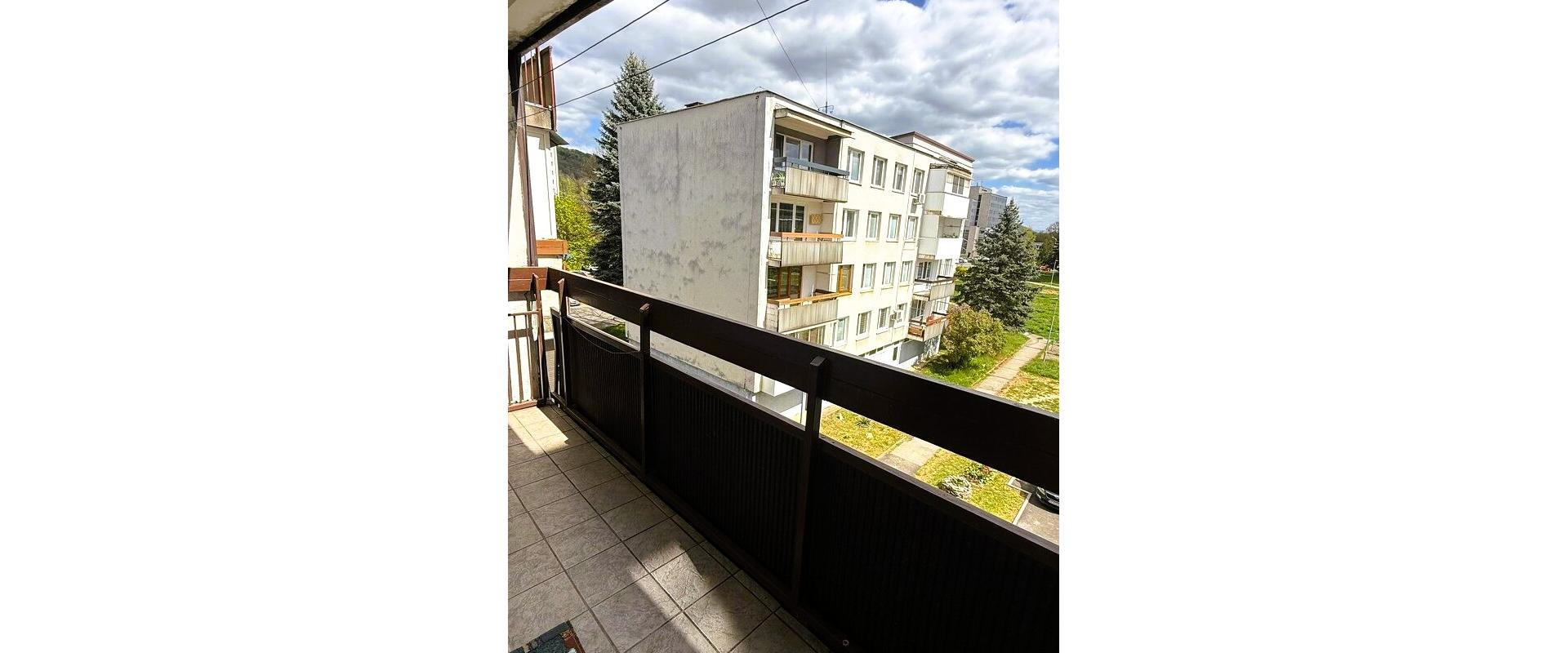 Na predaj praktický 1,5-izbový byt s balkónom ul. Třebíčska v Humennom.