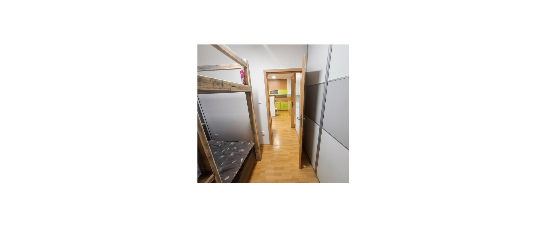 2-izbový byt s klimatizáciou a balkónom -  PRENÁJOM - MOST PRI BRATISLAVE