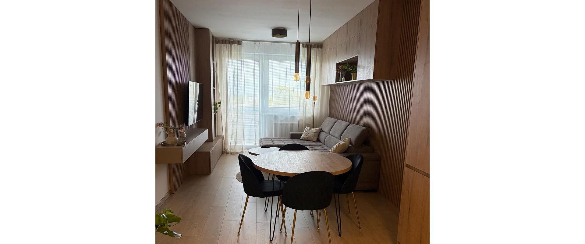 2 izb. byt PRENÁJOM - BERNOLÁKOVO s balkónom, klimatizáciou a parkovacím miestom