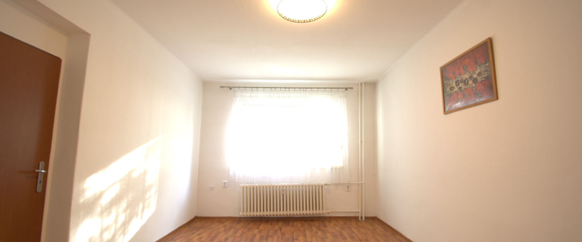 PREDAJ | Svetlý 3-izbový byt po čiastočnej rekonštrukcií