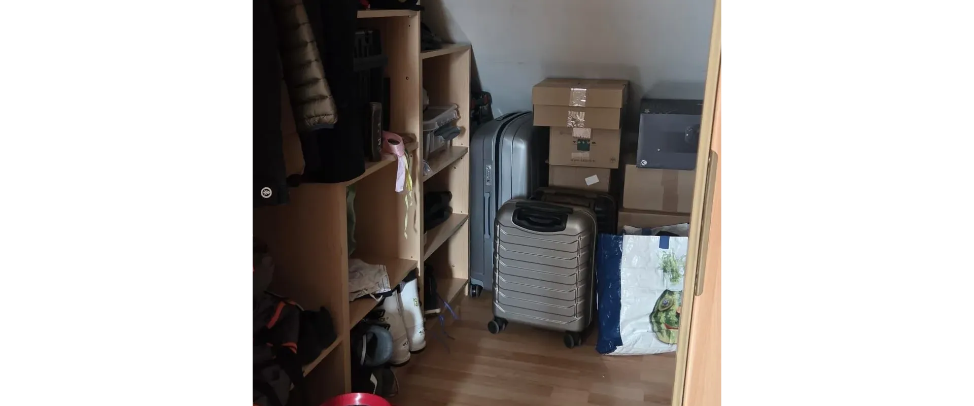 Rozľahlý 4-izb. podkrovný byt s vlastnou garážou - Bôrik, ZA