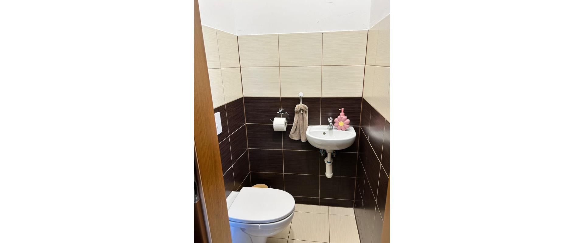 PRIESTRANNÝ 3-IZBOVÝ BYT S BALKÓNOM, PARKOVANÍM