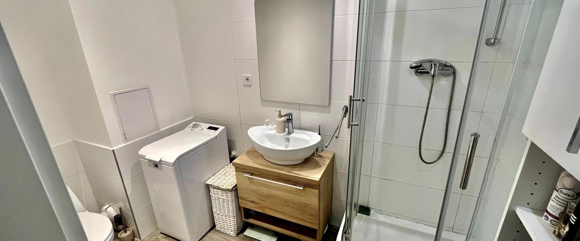 Predaj 2+KK izbový byt s loggiou po rekonštrukcii-Buzulucká-Furča