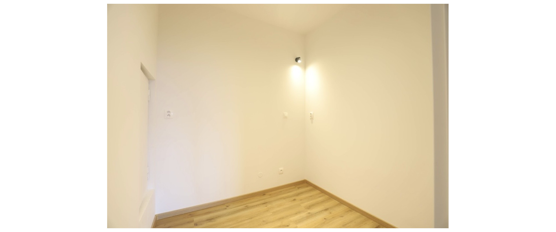Jedinečný 1,5 izbový byt v širšom centre