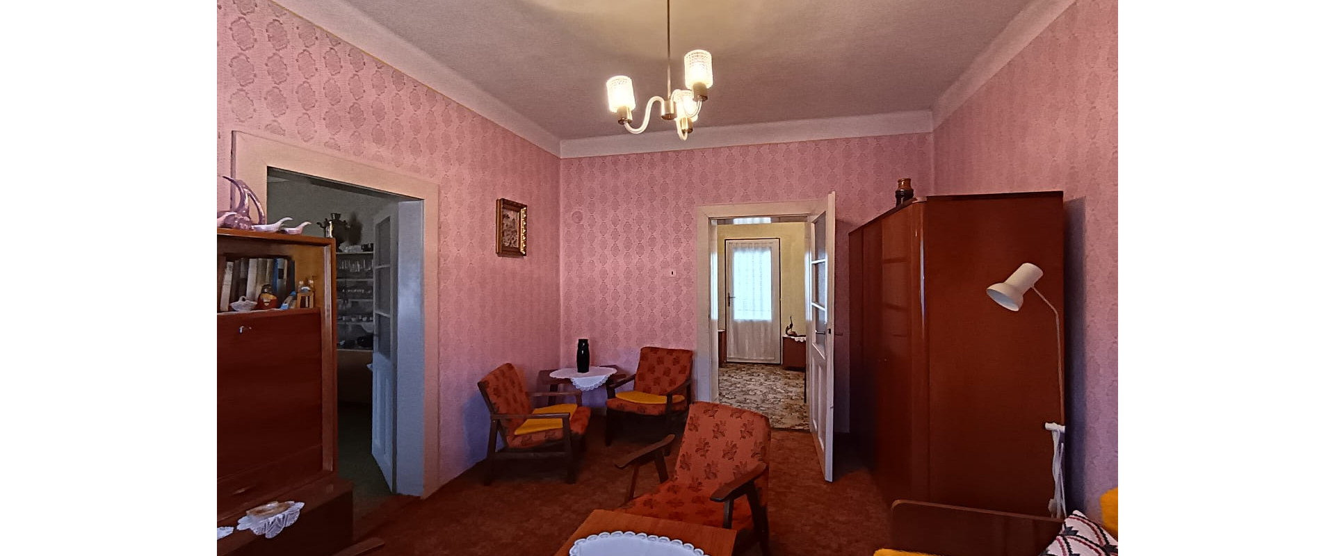 Poctivý dom v centre Levíc: Tichá lokalita a skvelá cena