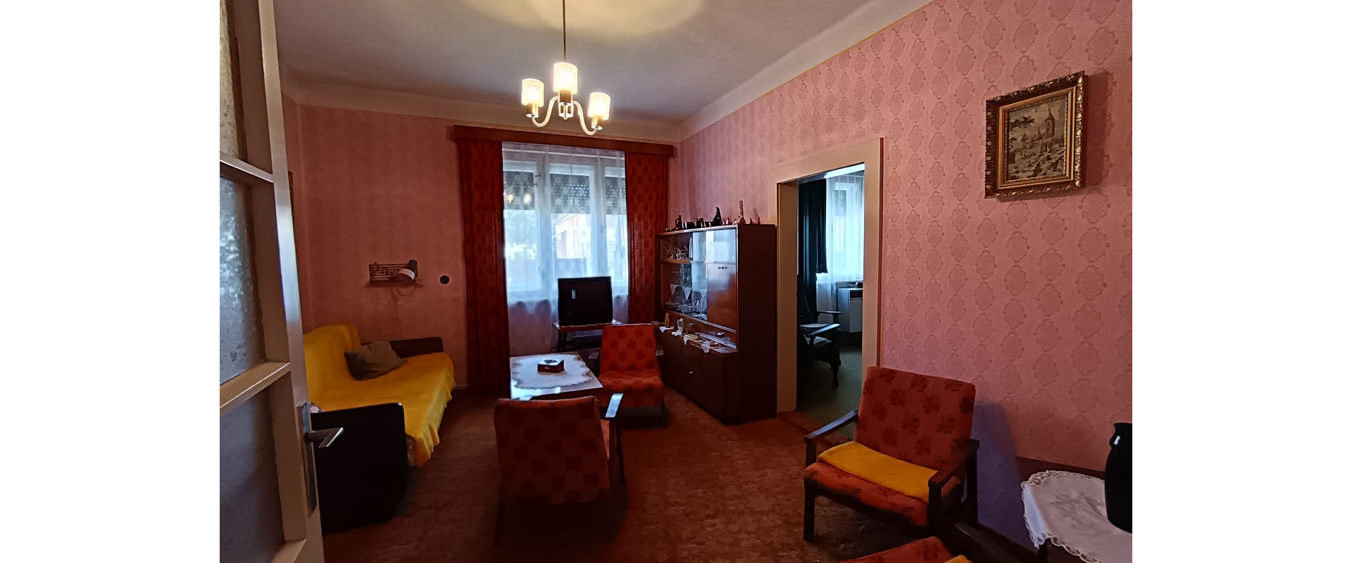 Poctivý dom v centre Levíc: Tichá lokalita a skvelá cena