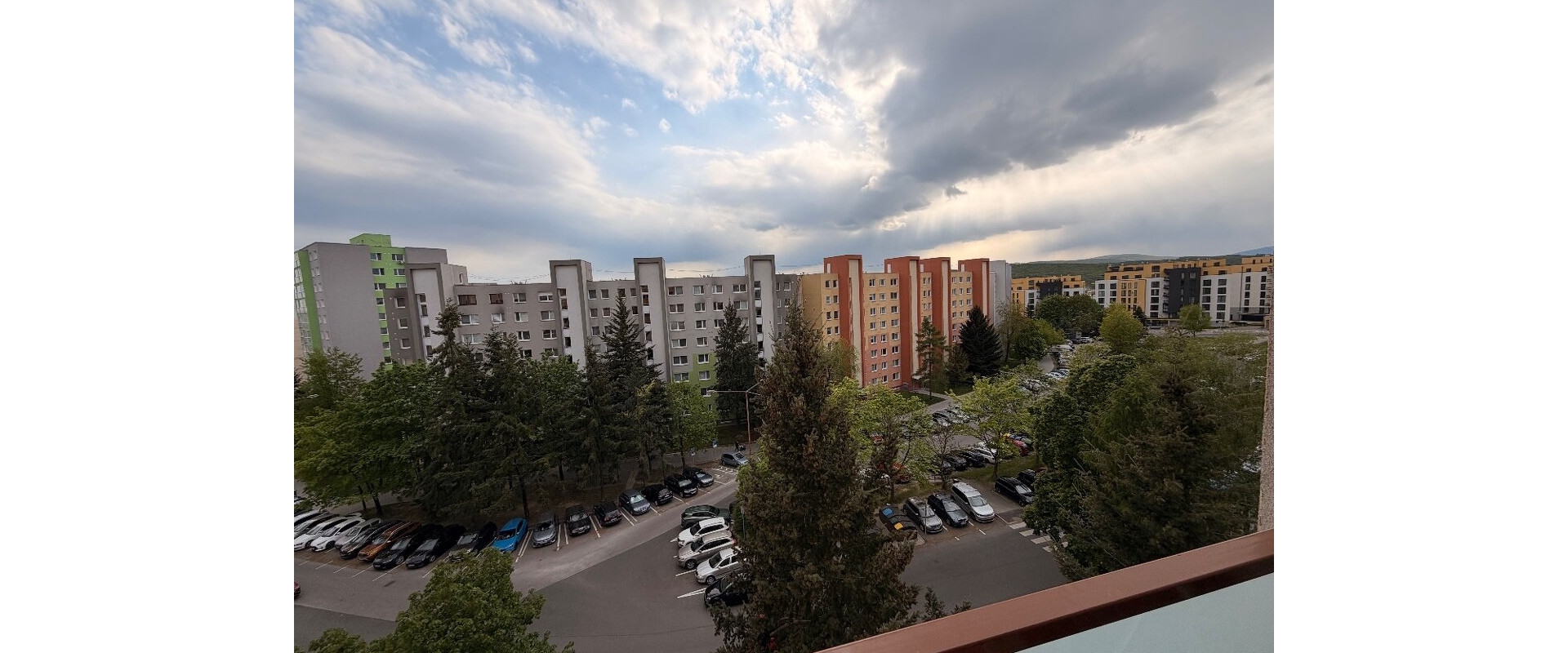 Predaj veľký 2-izbový byt 50m2 s loggiou –KVP, Hemerkova ulica