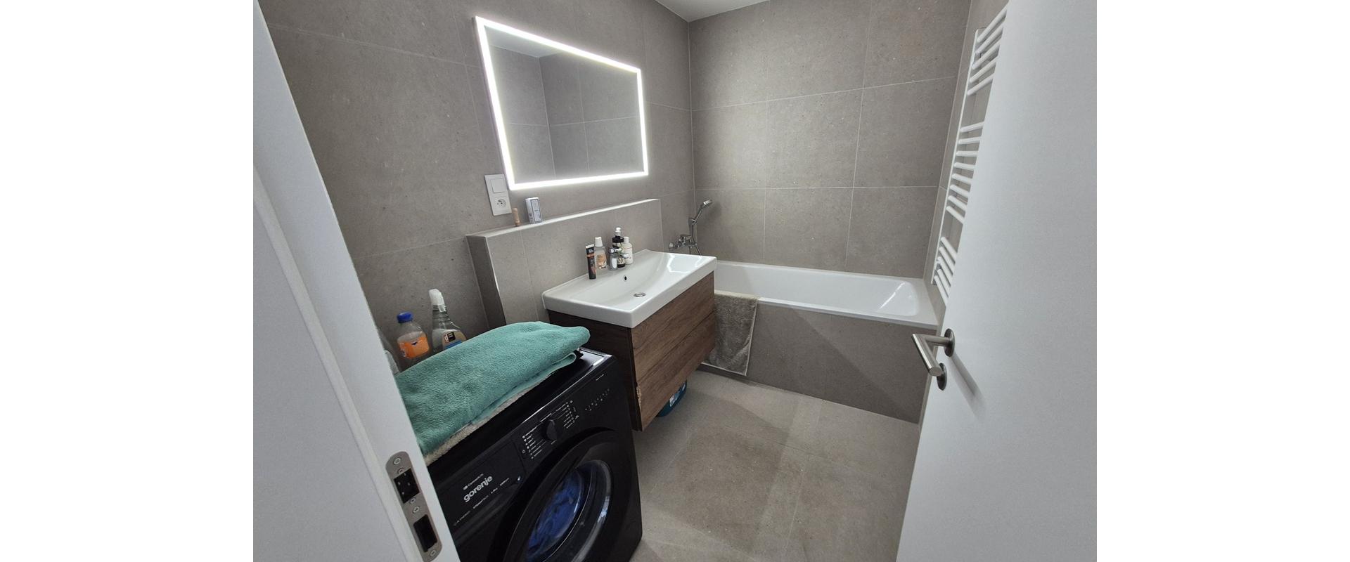 PREDAJ KRÁSNY 3-IZB. APARTMÁN, 2X BALKÓN, PROJEKT METROPOLIS