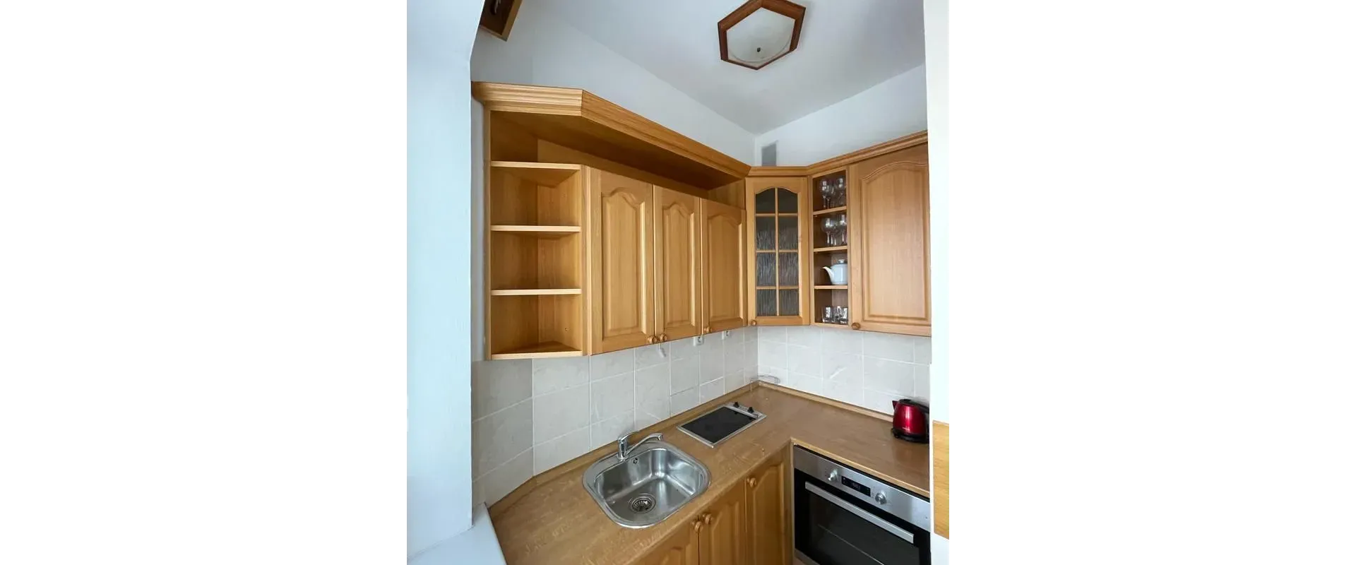 Prenájom 1-izbového bytu - 46 m² s balkónom,  v centre Žiliny