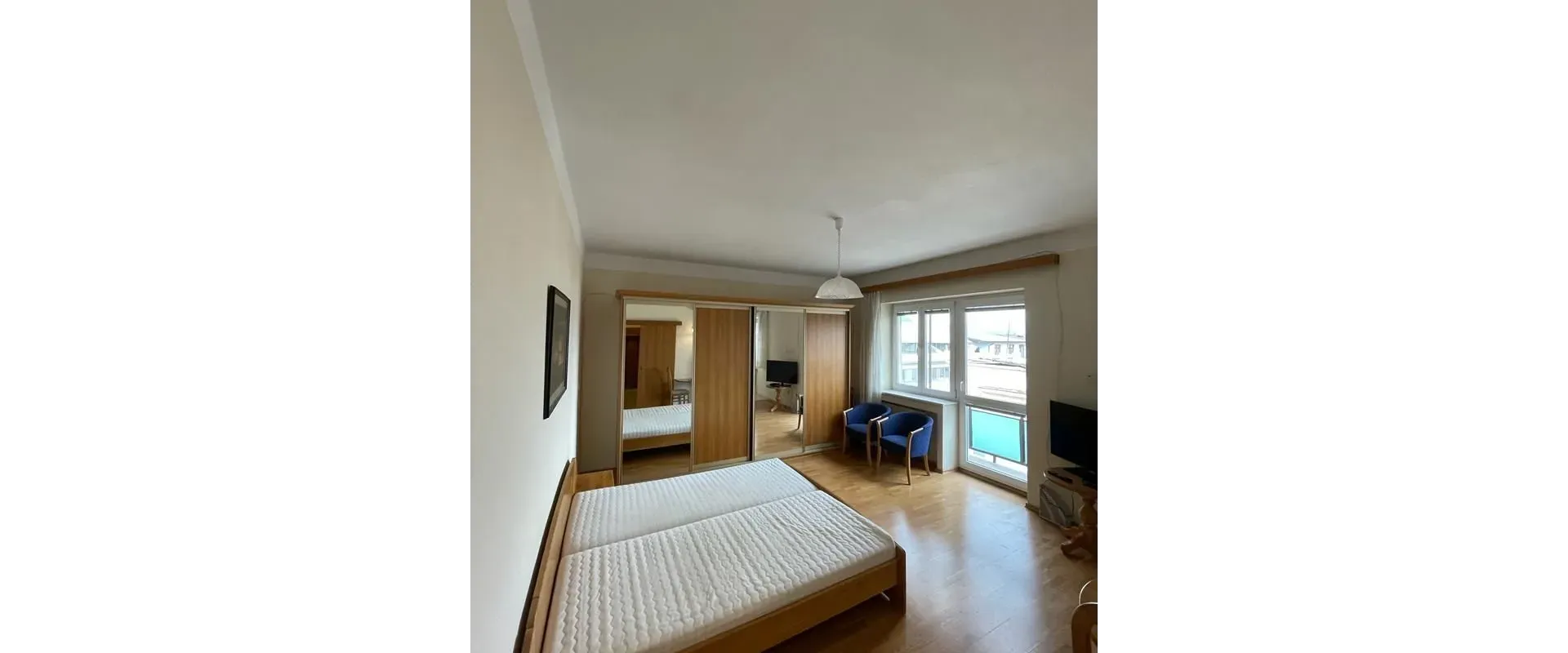 Prenájom 1-izbového bytu - 46 m² s balkónom,  v centre Žiliny