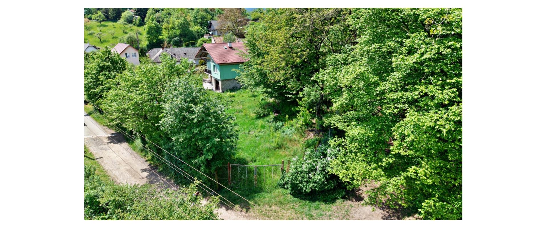 Pozemok 1066m2, Obišovce