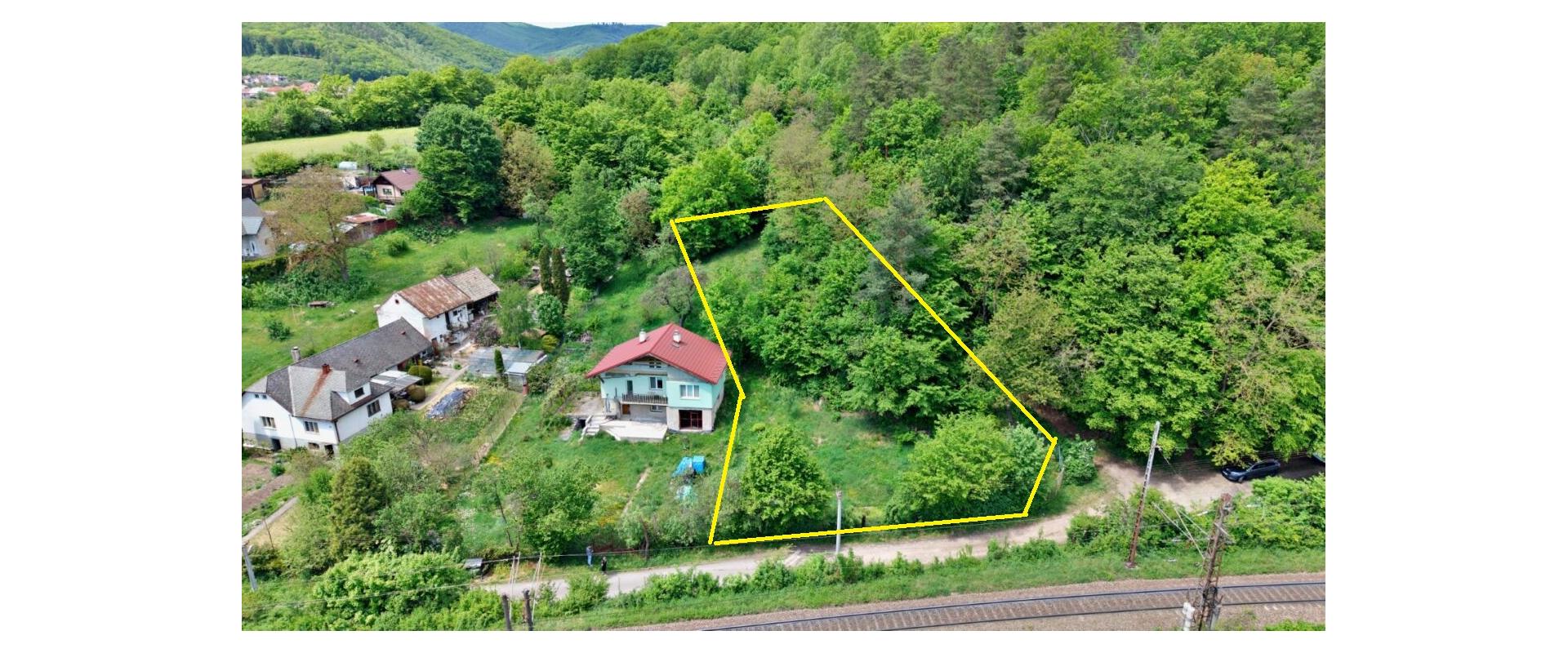 Pozemok 1066m2, Obišovce